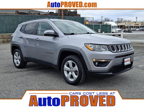 Used 2018 Jeep Compass Latitude w/ Popular Equipment Group image 1
