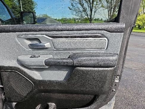 Used 2022 RAM 1500 Big Horn AWD/4WD image 17