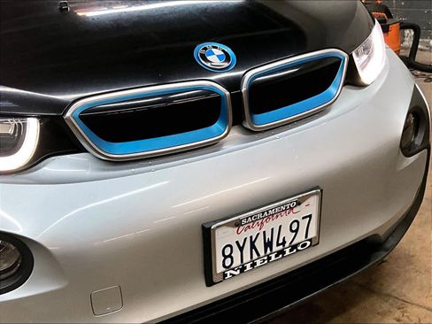 Used 2014 BMW i3 image 32
