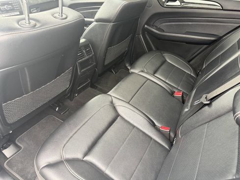 Used 2015 Mercedes-Benz ML 350 4MATIC image 22