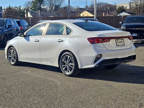 Certified 2023 Kia Forte LXS w/ LXS Technology Package image 7