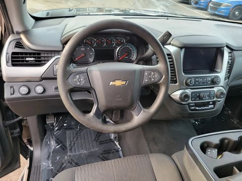 Used 2020 Chevrolet Tahoe 4WD w/ Remote Keyless Entry Package image 6