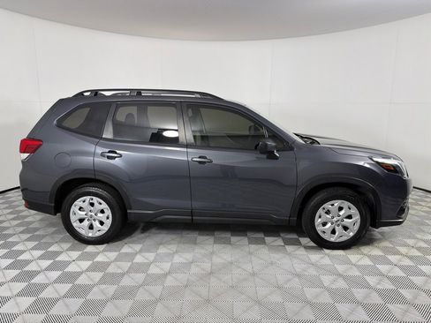 Used 2023 Subaru Forester AWD/4WD image 4