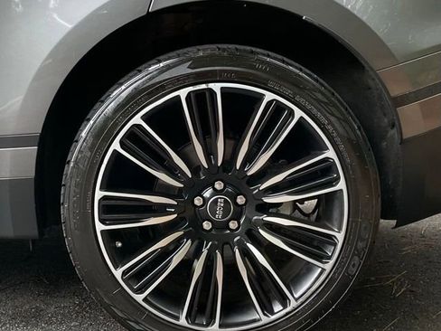 Used 2019 Land Rover Range Rover Velar AWD/4WD image 6