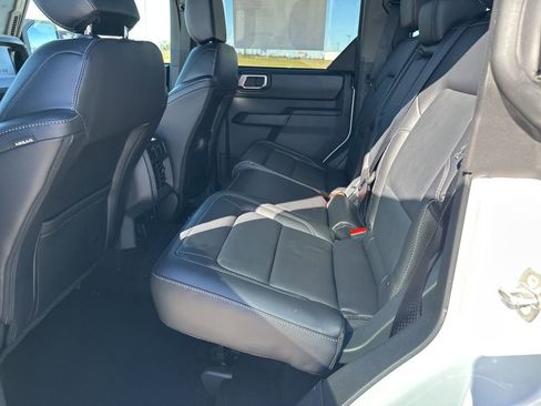 New 2025 Ford Bronco Outer Banks AWD/4WD image 34