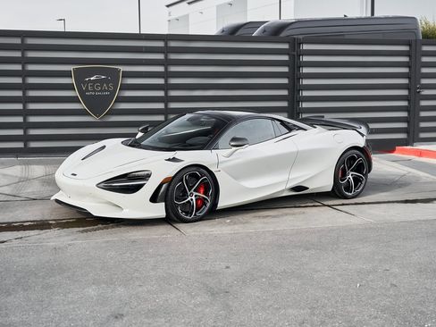 Used 2024 McLaren 750S image 6