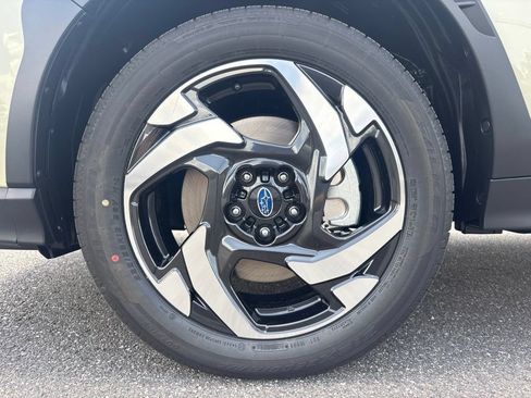 New 2026 Subaru Crosstrek 2.5i Limited AWD/4WD image 10