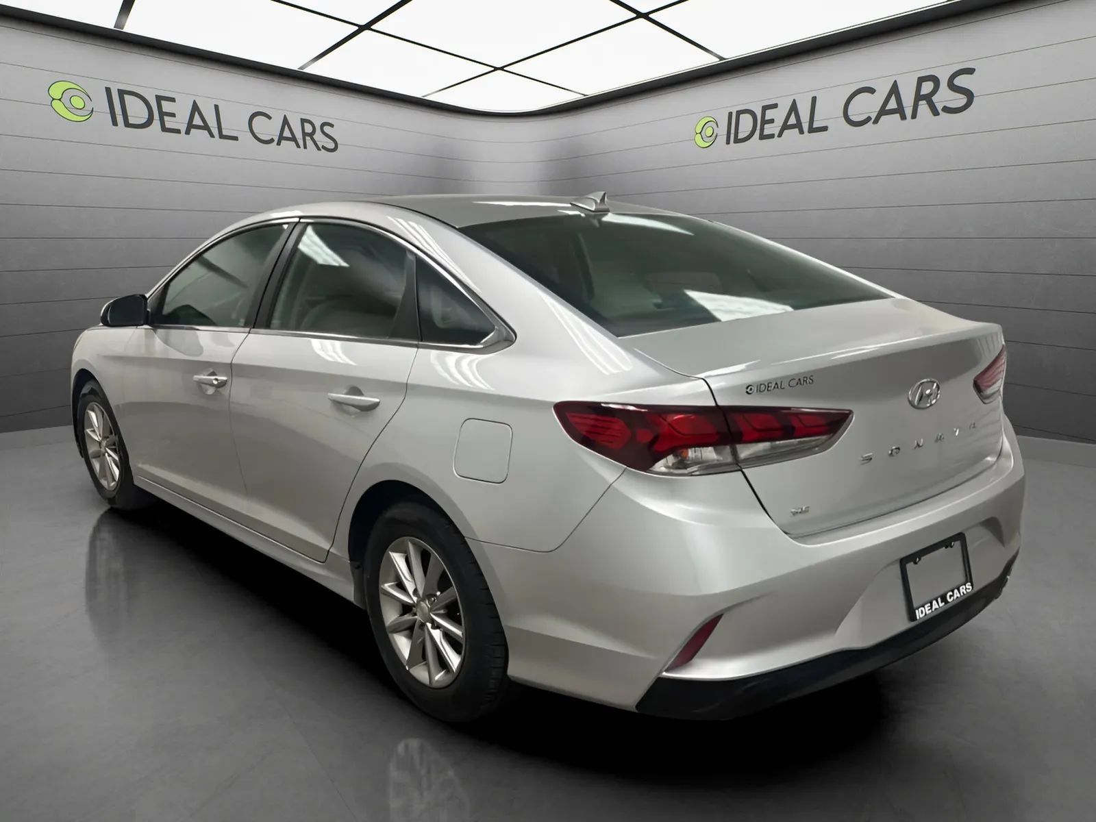 Used 2018 Hyundai Sonata SE FWD image 8
