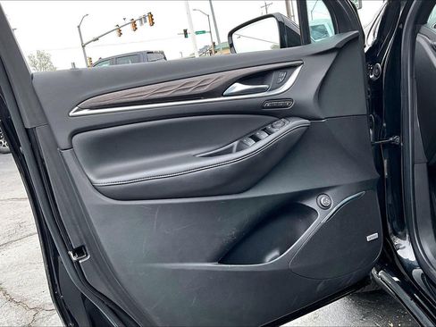 Used 2024 Buick Enclave Avenir w/ Avenir Technology Package image 25