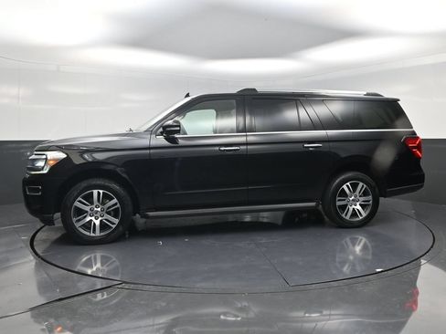 Used 2024 Ford Expedition Max Limited RWD image 3