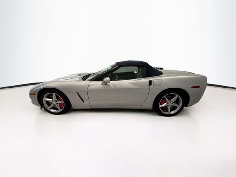 Used 2012 Chevrolet Corvette Convertible w/ 3LT Preferred Equipment Group RWD image 22