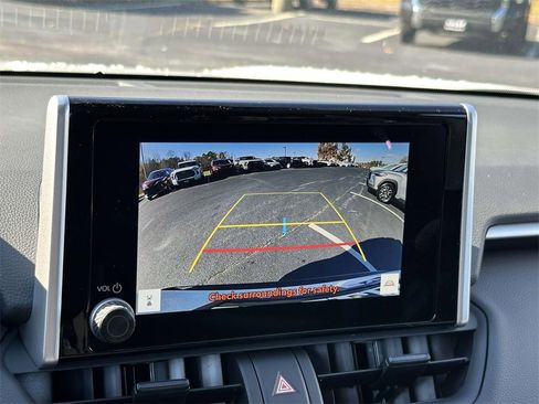 New 2025 Toyota RAV4 XLE w/ Convenience Package image 4