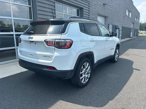Used 2025 Jeep Compass Limited AWD/4WD image 4