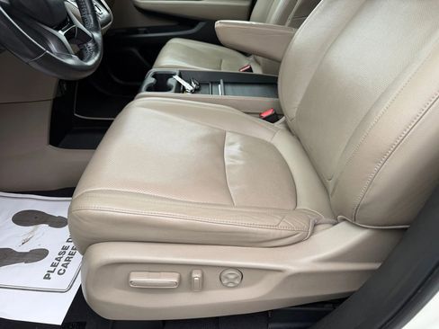 Used 2018 Honda Odyssey Elite image 15