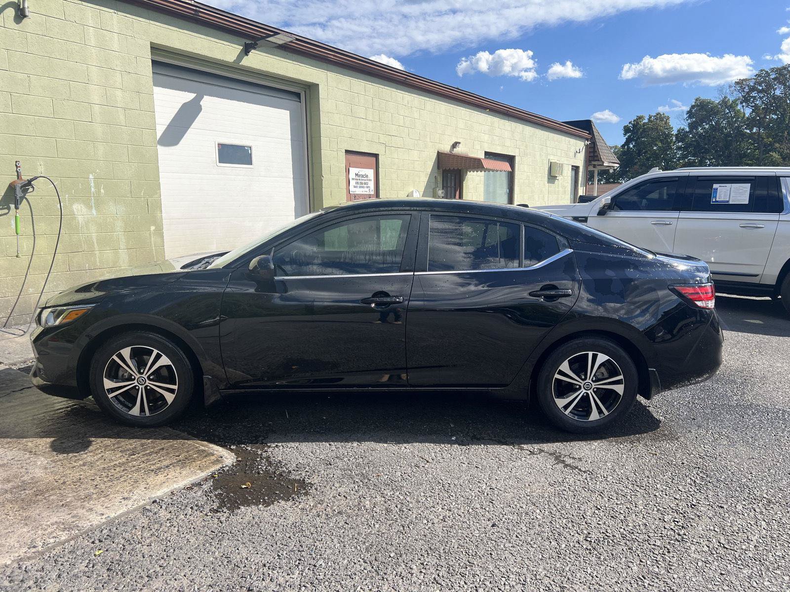 Used 2022 Nissan Sentra SV w/ All-Weather Package FWD image 6