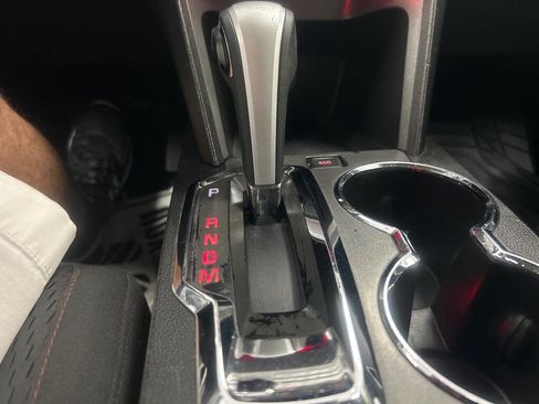 Used 2013 GMC Terrain SLE image 17