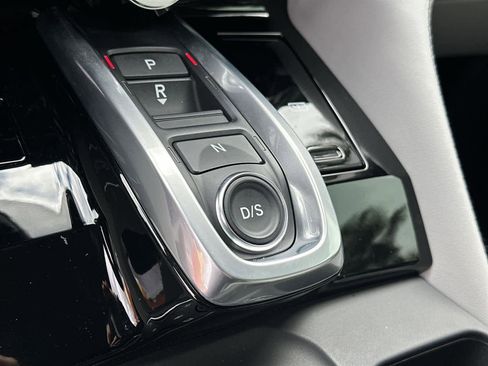 Used 2023 Acura MDX SH-AWD w/ Advance Package image 18