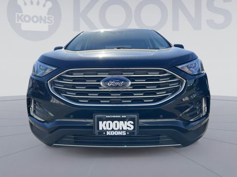 Used 2023 Ford Edge Titanium w/ Cargo Accessory Package AWD/4WD image 2