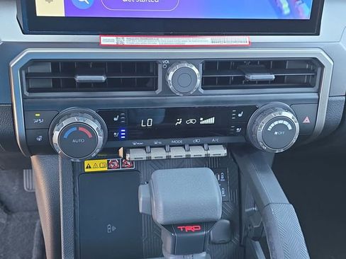 New 2026 Toyota 4Runner TRD Off-Road Premium AWD/4WD image 24