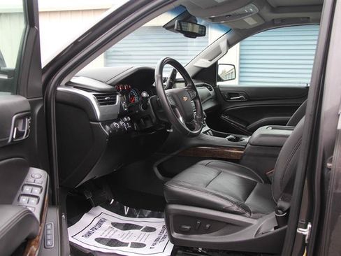 Used 2018 Chevrolet Tahoe LT AWD/4WD image 24