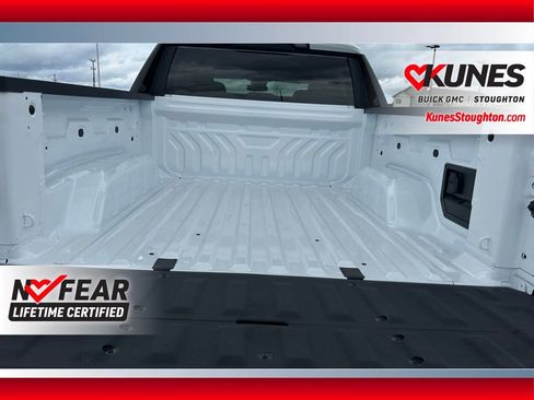 New 2026 GMC Sierra EV Elevation image 20