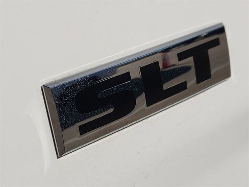 Used 2024 RAM 1500 Classic SLT image 13