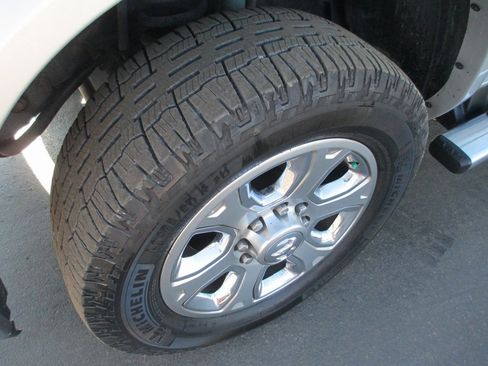 Used 2017 RAM 2500 Laramie w/ Off Road Package image 13