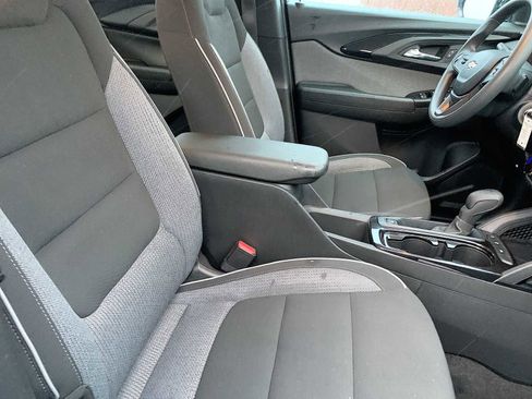 Certified 2023 Chevrolet TrailBlazer LS image 24