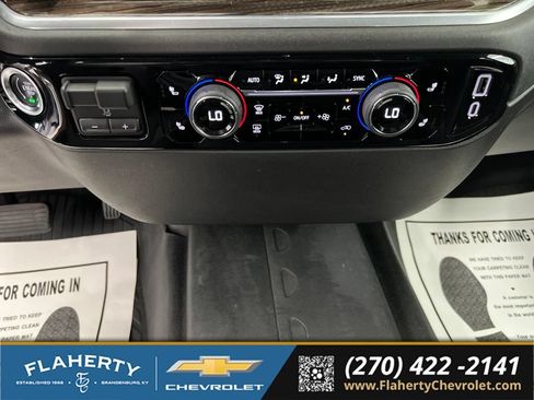 Used 2025 Chevrolet Silverado 2500 LT AWD/4WD image 32