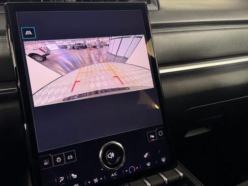 Used 2026 GMC Terrain Elevation FWD image 19