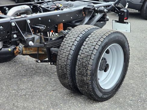 New 2026 Ford F450 XL w/ XL Chrome Package image 26