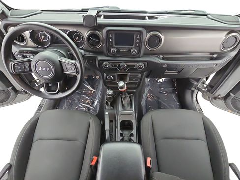Used 2021 Jeep Wrangler Sport image 9