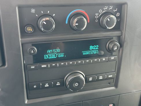 Used 2025 Chevrolet Express 2500 w/ Driver Convenience Package image 26