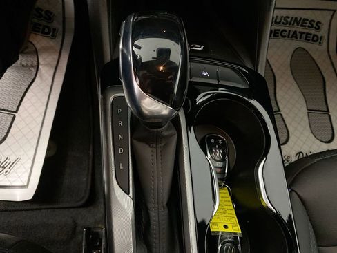 Used 2024 Buick Envista Sport Touring w/ Convenience I Package image 19