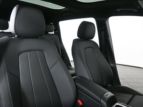 New 2026 Mercedes-Benz GLB 250 image 22