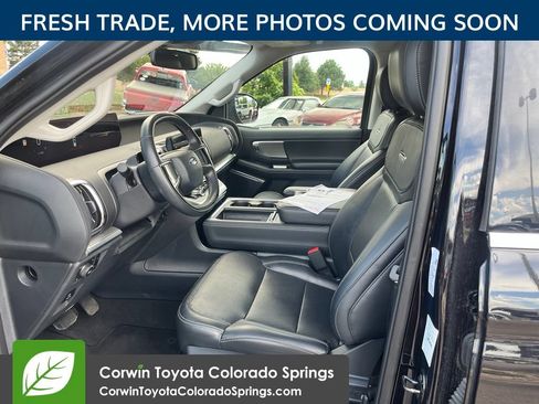Used 2025 Ford Expedition Max Platinum AWD/4WD image 10