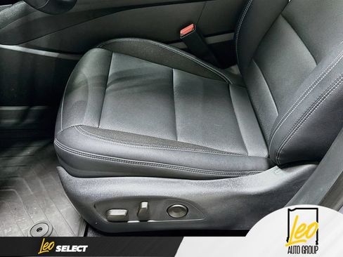 Used 2024 Chevrolet Blazer EV LT AWD/4WD image 22