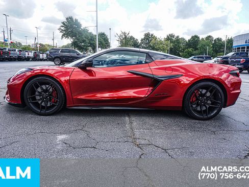 Used 2026 Chevrolet Corvette Z06 RWD image 9
