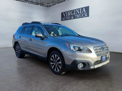 Used 2016 Subaru Outback 3.6R Limited image 6