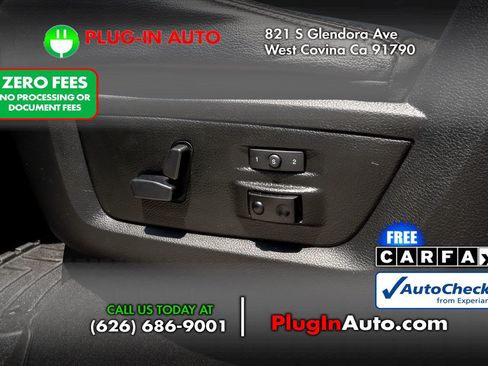 Used 2018 RAM 1500 Laramie w/ Convenience Group AWD/4WD image 12