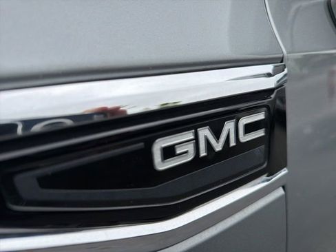 Used 2023 GMC Yukon SLT w/ SLT Premium Package AWD/4WD image 28