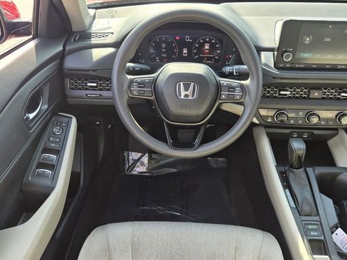 Used 2024 Honda Accord EX image 11