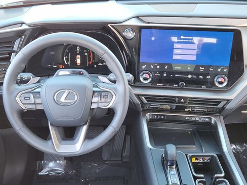 Used 2025 Lexus TX 350 AWD image 31