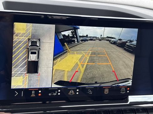 New 2026 Chevrolet Silverado 1500 ZR2 w/ Dark Appearance Package AWD/4WD image 38