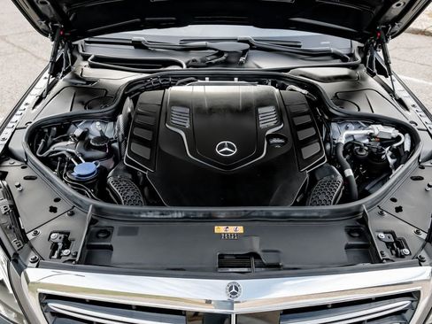 Used 2019 Mercedes-Benz S 560 4MATIC Sedan image 75