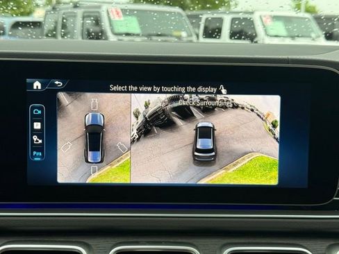 New 2026 Mercedes-Benz GLS 450 4MATIC image 24