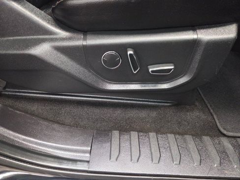 Used 2018 Ford F250 Lariat w/ Lariat Value Package AWD/4WD image 72