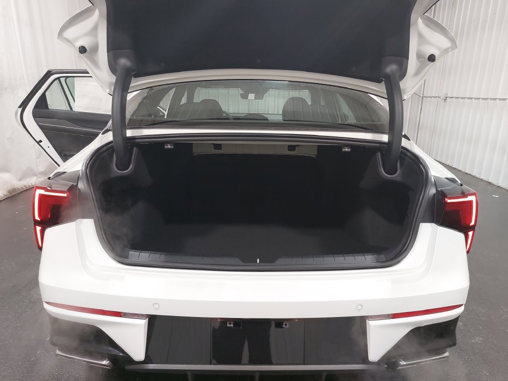 Used 2026 Kia K5 GT FWD image 12