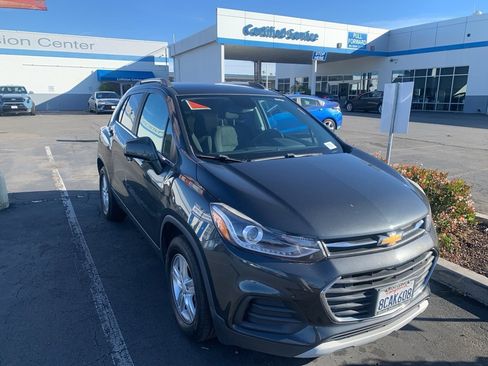 Used 2018 Chevrolet Trax LT image 4