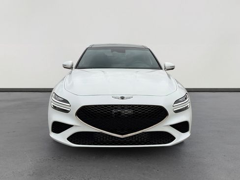 Used 2025 Genesis G70 3.3T Advanced w/ Sport Prestige Package image 8